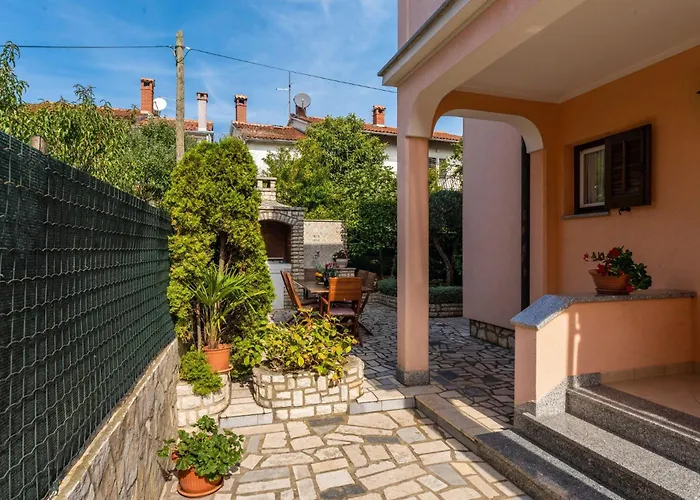 Gostinjska kuća Rosy In - Istrien 3*